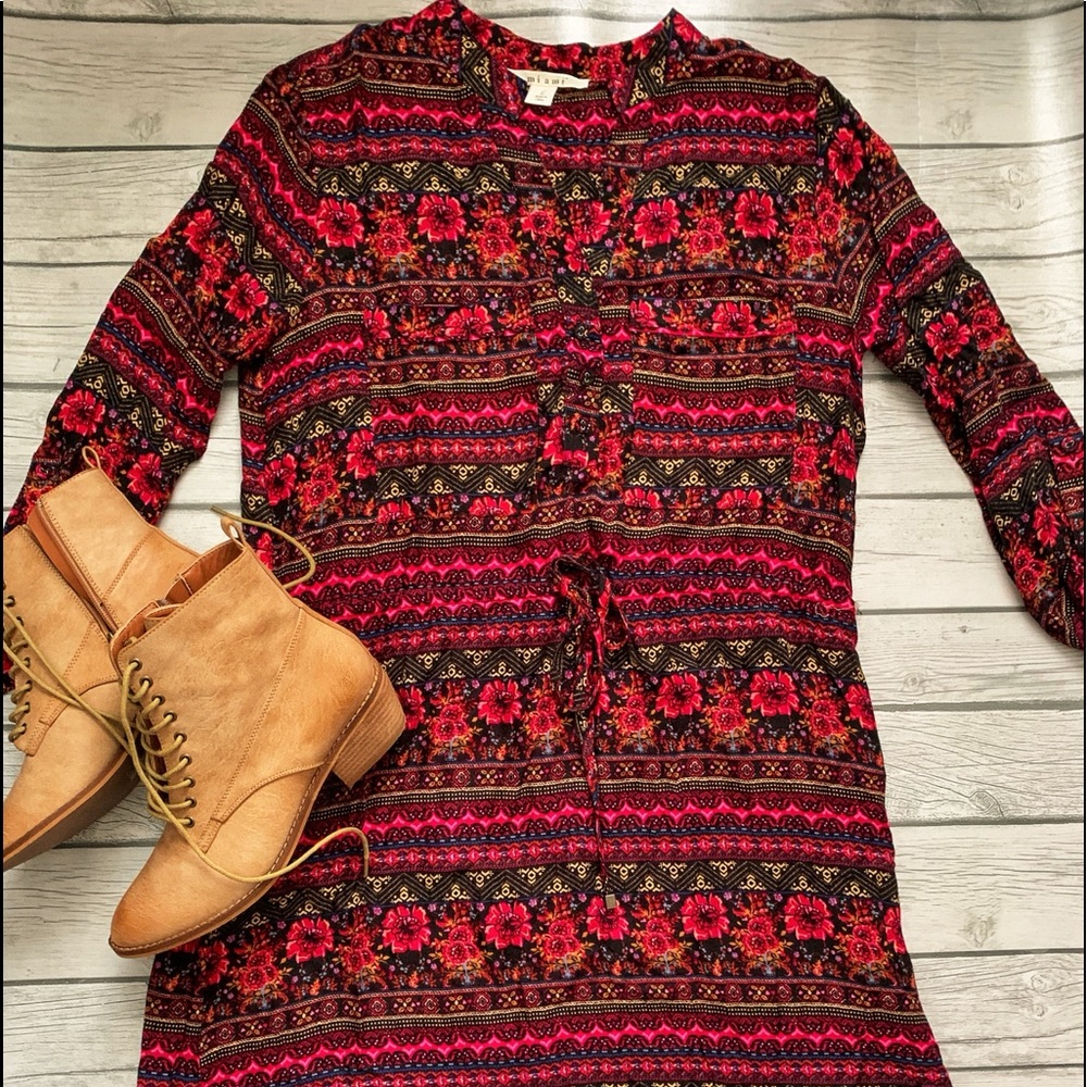 NEW Francesca’s Red-Multicolor Dress
